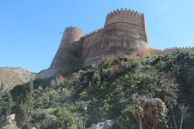 گزارش تصویری بازدید مسافران نوروزی ازجاذبه های طبیعی وناب گردشگری لرستان در نوروز ۱۴۰۲