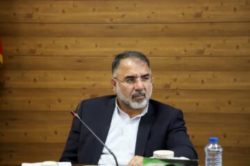 پیامتبریک_استاندارلرستان برای کشتیگیر مدالآورلرستانی در مسابقات جهانی