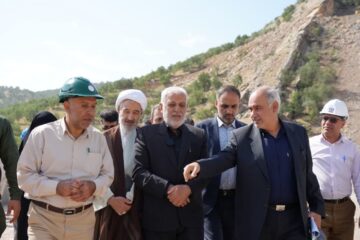 استاندار لرستان به شهرستان کوهدشت سفر کرد