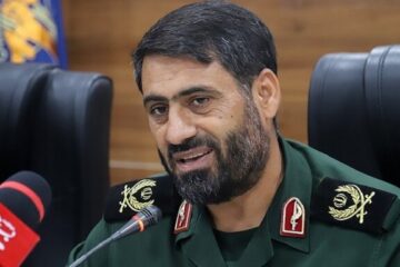 فرمانده سپاه حضرت ابوالفضل(ع) لرستان: سپاه در راه حمایت از مظلومین با اقتدار ایستاده است
