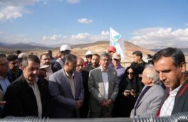 بازدیداستاندار لرستان از سد و منطقه گردشگری «مخملکوه» /ساخت سد «مخملکوه» لنگِ اعتبار