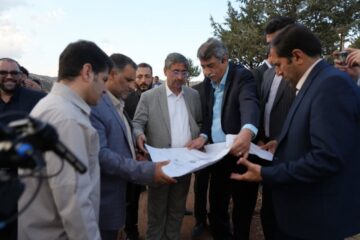 سایت گردشگری مخمل کوه یک ظرفیت منحصر به فرد است