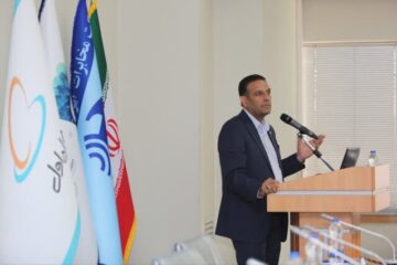 مدیر مخابرات منطقه استان: مردم لرستان نگران دکلها و آنتنهای موبایل نباشند