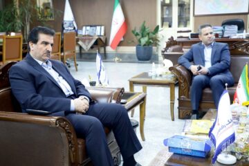 بانک رفاه کارگران از توسعه ورزش همگانی حمایت میکند