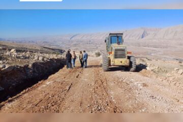 ایجاد راه دسترسی عشایر بروجرد در ایلام