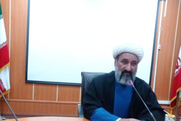 مهمترین وظیفه استاندار لرستان تغییر مدیران بر اساس تفکر و اندیشه دکتر پزشکیان است