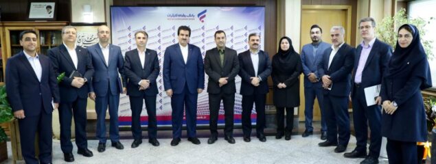 تفاهمنامه همکاری بانک رفاه کارگران و سازمان آموزش فنی و حرفهای کشور امضا شد