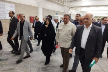 بازدید اعضای کمیسیون اقتصادی مجلس از کارخانه خودروسازی بروجرد