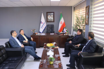 تعامل سازنده بانک رفاه و فرمانداری کوهدشت در مسیر توسعه اقتصادی و آموزشی