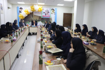 تجلیل از بانوان شاغل دربانک رفاه کارگران لرستان به مناسبت ولادت حضرت زهرا(س) وروز زن