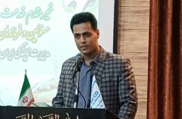 تجلیل از پدران شهدای جنگ ۱۲ روزه لرستان با حضور مدیر نمایندگی ایران‌خودرو فیروزی