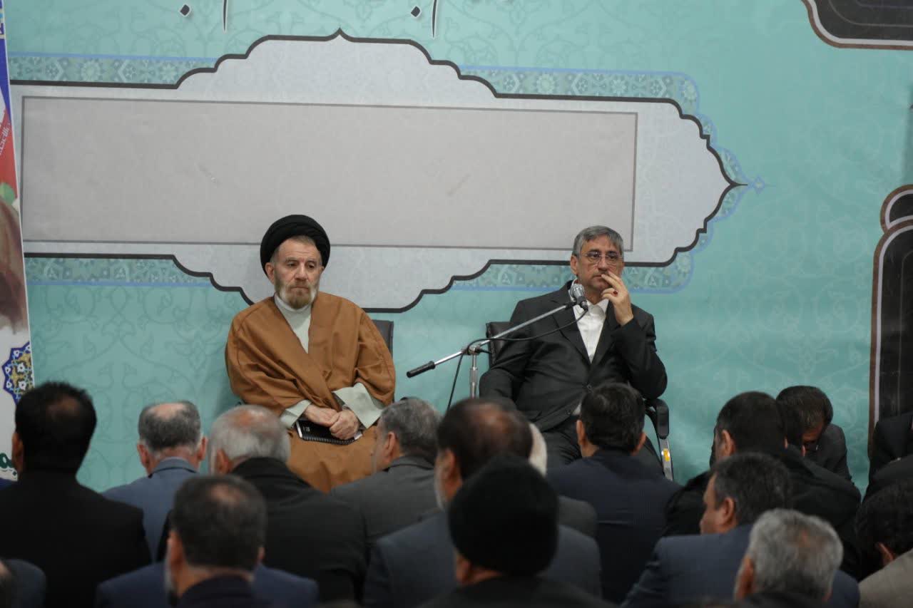 استاندار لرستان: استقلال و یکپارچگی ایران خارچشم دشمنان است