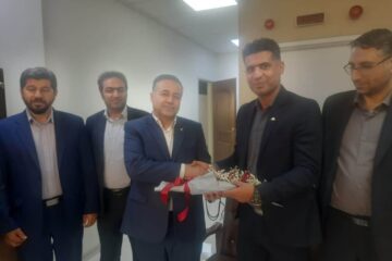 از ازنا تا مدیریت شعب لرستان؛ روایت یک پدر پرتلاش بانکی که به فرزندآوری افتخار می‌کند