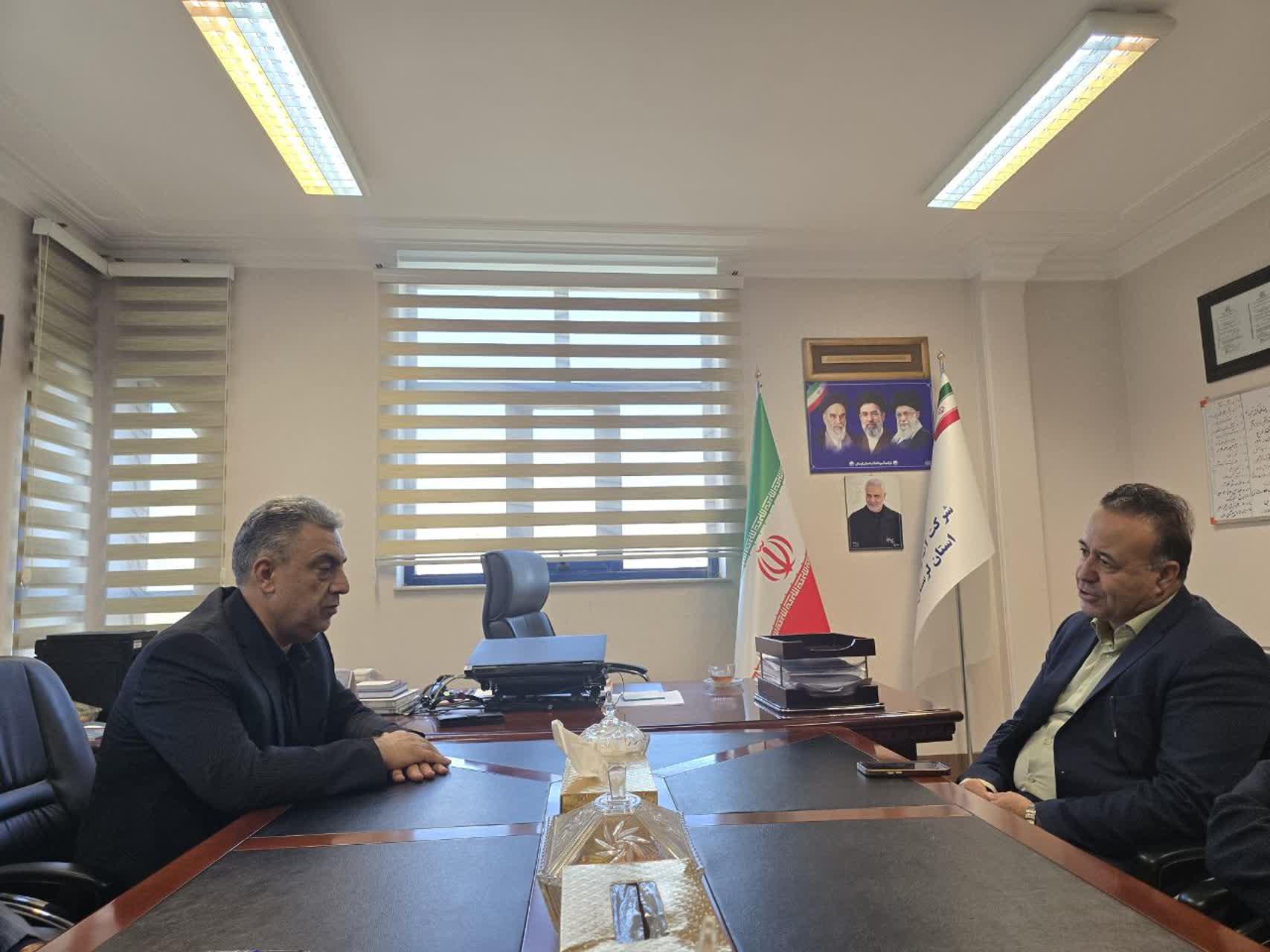 دیدارمدیر شعب بانک رفاه کارگران لرستان با مدیر عامل شرکت آب و فاضلاب استان