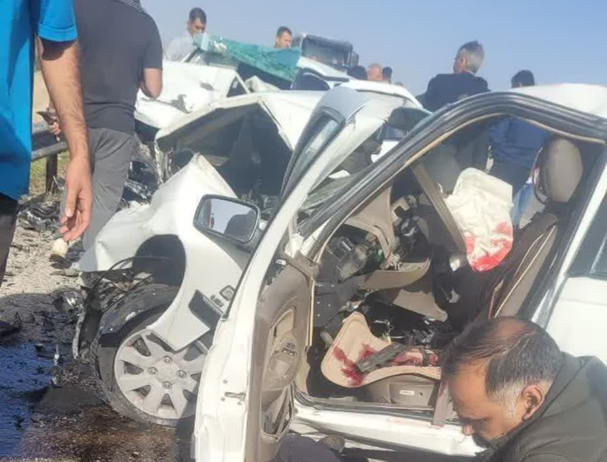 تصادف مرگبار دو پژو در محور فرعی خرم‌آباد ـ ازنا؛ هشدار پلیس درباره تجاوز به چپ